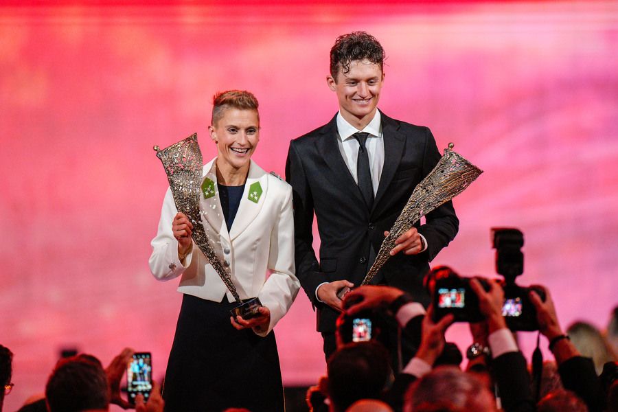 Die Sporthilfe Gala mit den dazugehörigen NIKI Awards ist Österreichs größte Sport Charity Veranstaltung - hier am Bild die Gewinner der NIKIS 2023 Eva Pinkelnig und Felix Gall